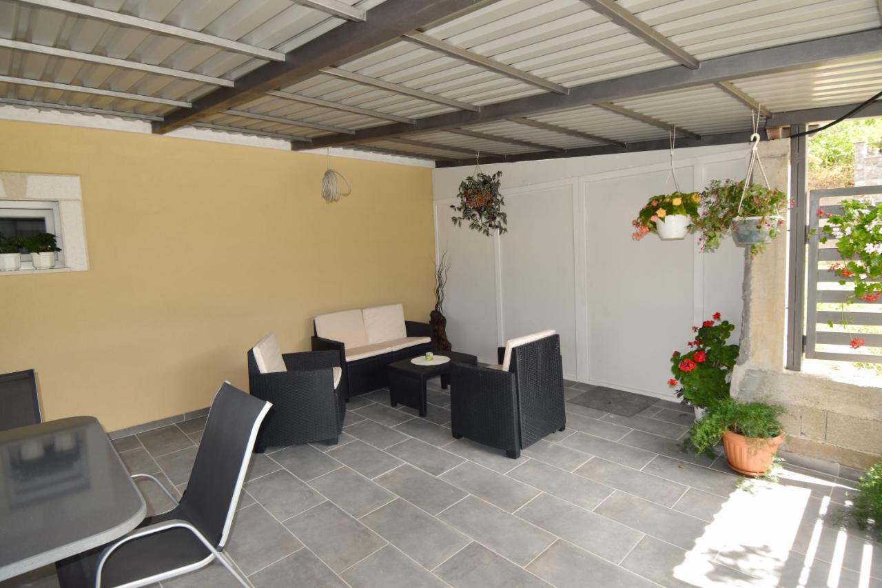 Vacation Home Vesna Bribir  Buitenkant foto