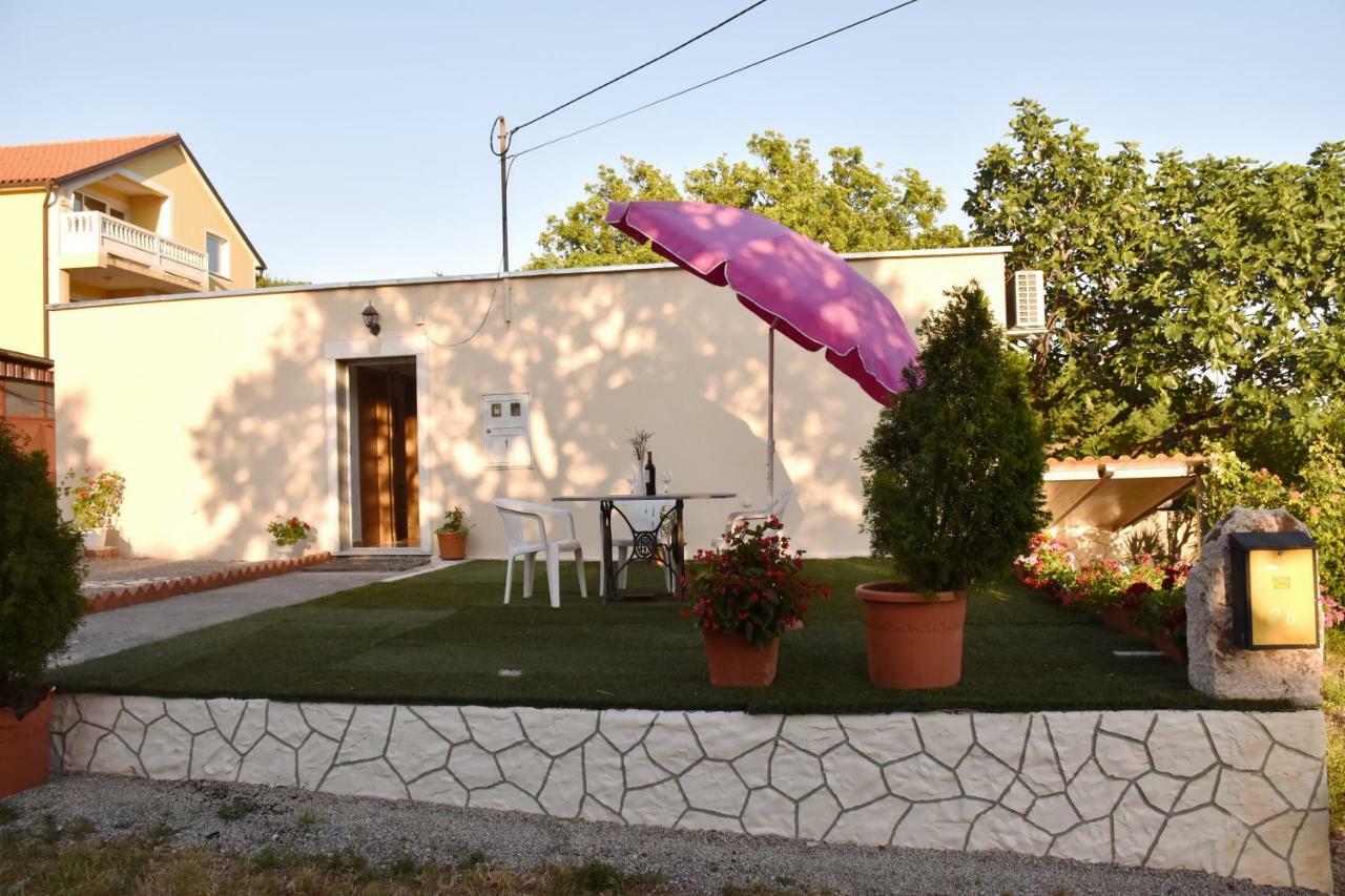 Vacation Home Vesna Bribir  Buitenkant foto