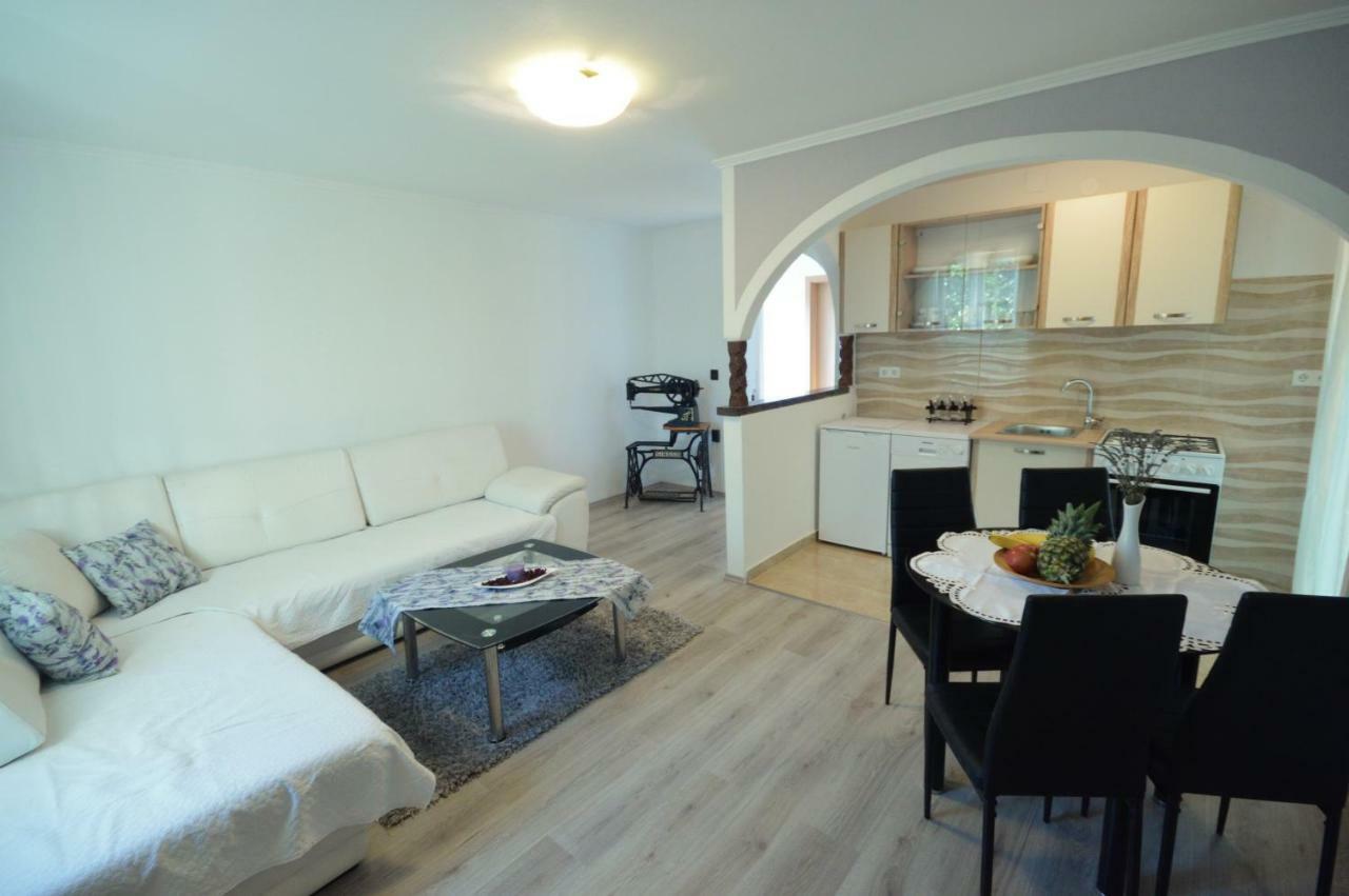 Vacation Home Vesna Bribir  Buitenkant foto